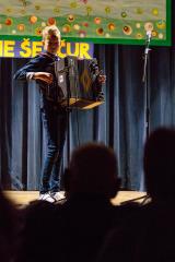 Dobrodelna glasbena prireditev  z ljudsko pesmijo 6